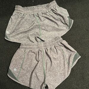 Lululemon Hotty Hot Shorts 2.5”